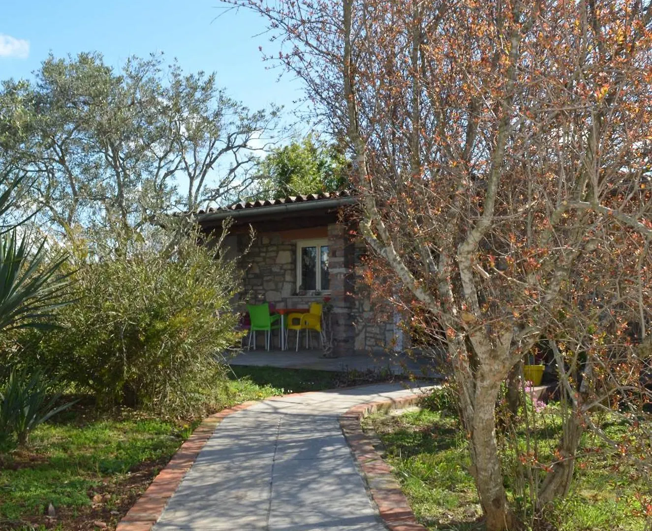 Retro Apartment In Nature Pula